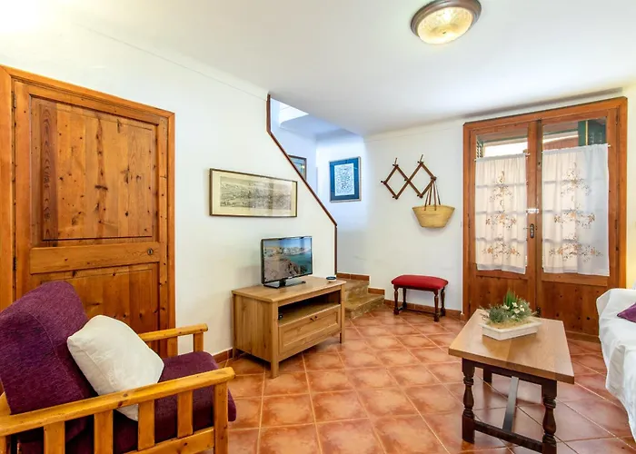 Casa Joana Acogedora Casa De Pueblo Con Terraza